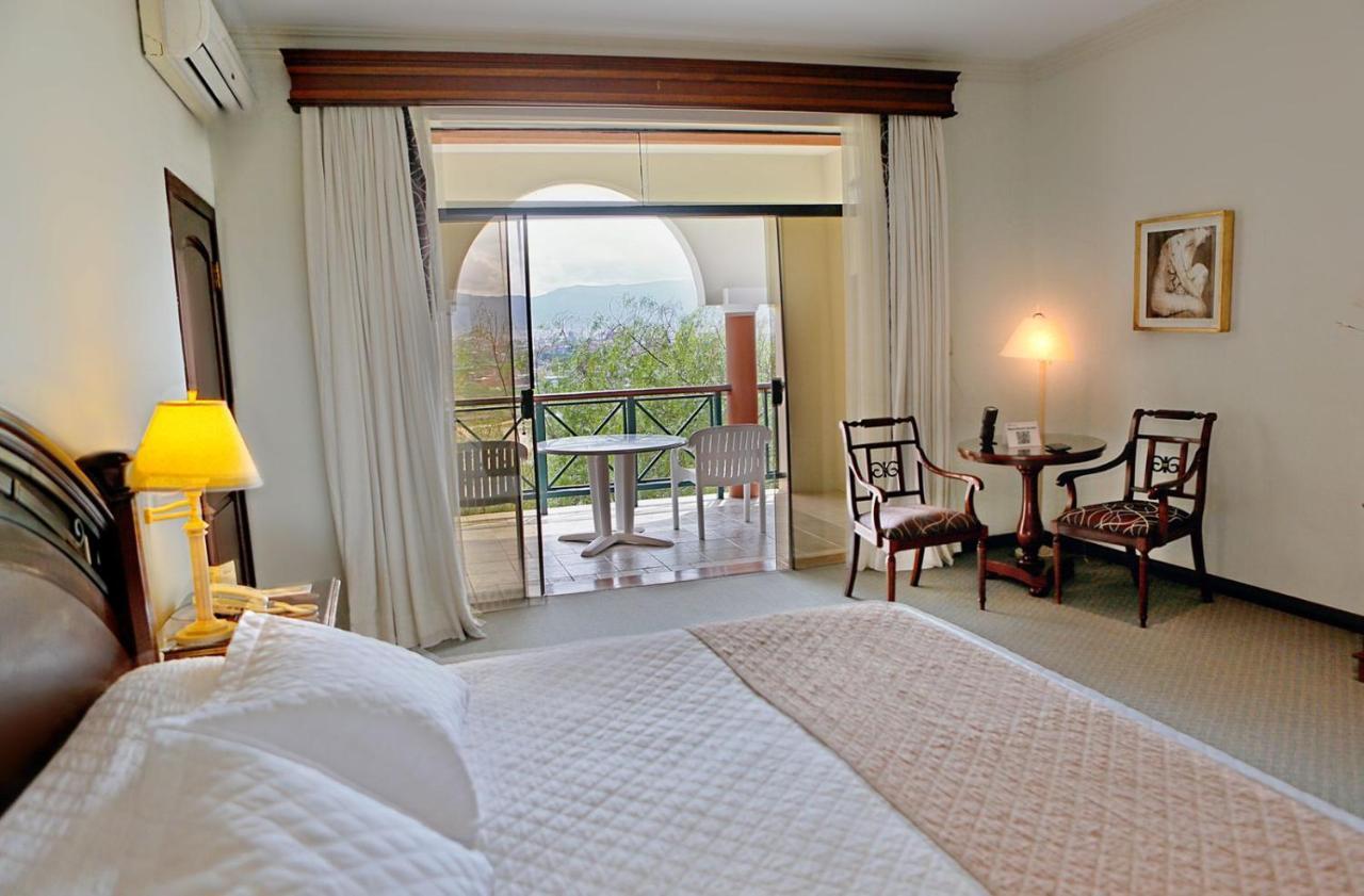 Hotel Los Parrales Tarija Exteriér fotografie