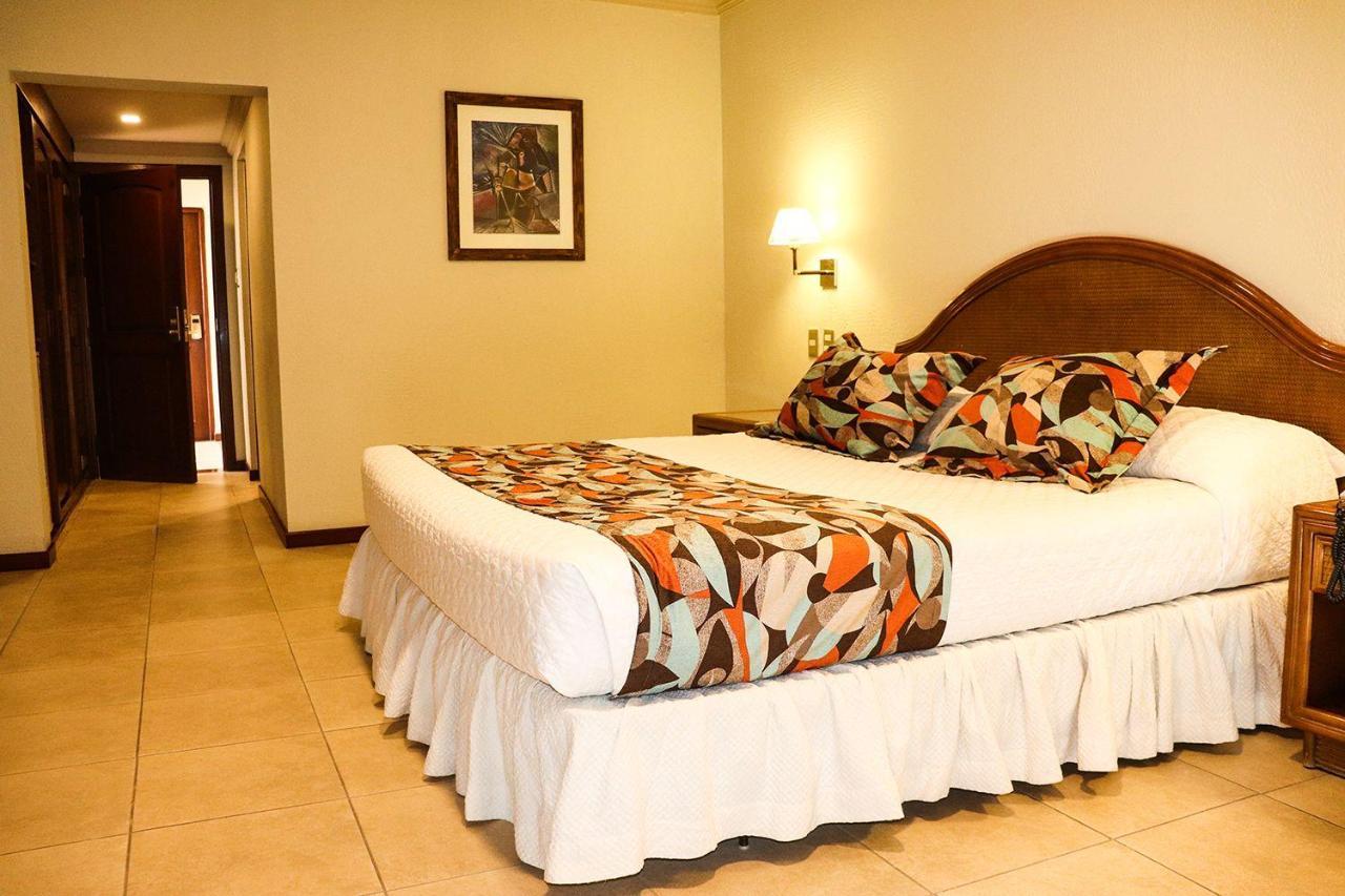 Hotel Los Parrales Tarija Exteriér fotografie