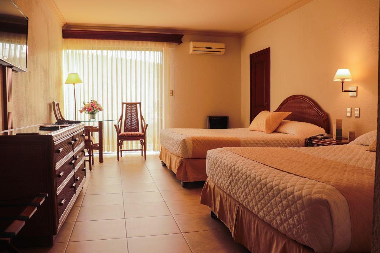 Hotel Los Parrales Tarija Exteriér fotografie