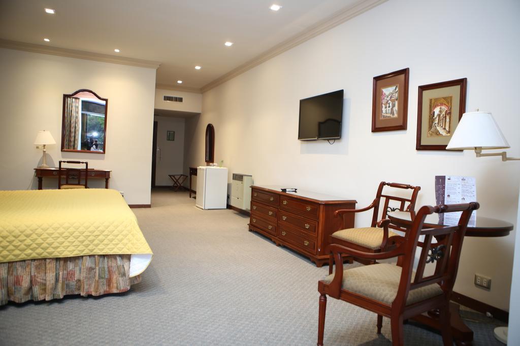 Hotel Los Parrales Tarija Exteriér fotografie